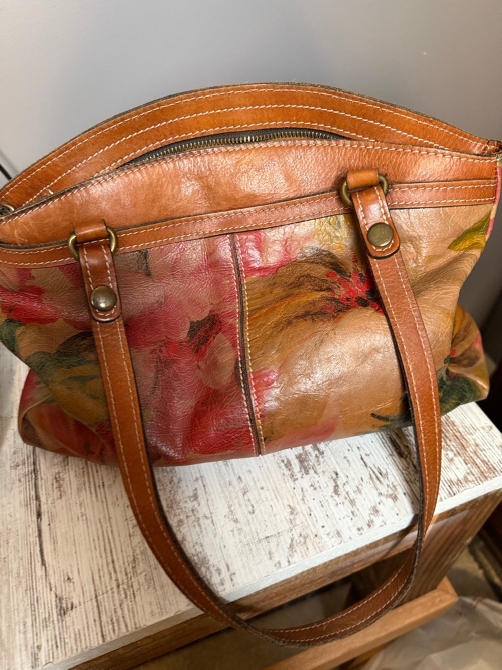 Patrica Nash Floral Print Leather Shoulder Bag in Multicolor - Picture 8 of 12